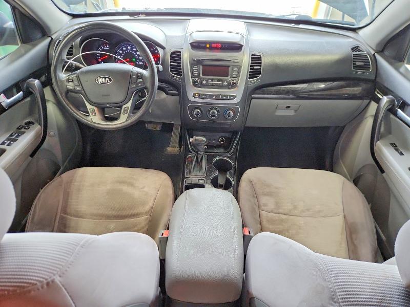 68603106 :رقم المزاد ، 5XYKTDA78FG606782 vin ، 2015 Kia Sorento مزاد بيع