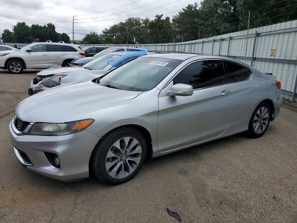 Aukcja sprzedaży 2013 Honda Accord, vin: 1HGCT1B89DA008712, numer aukcji: 69786106