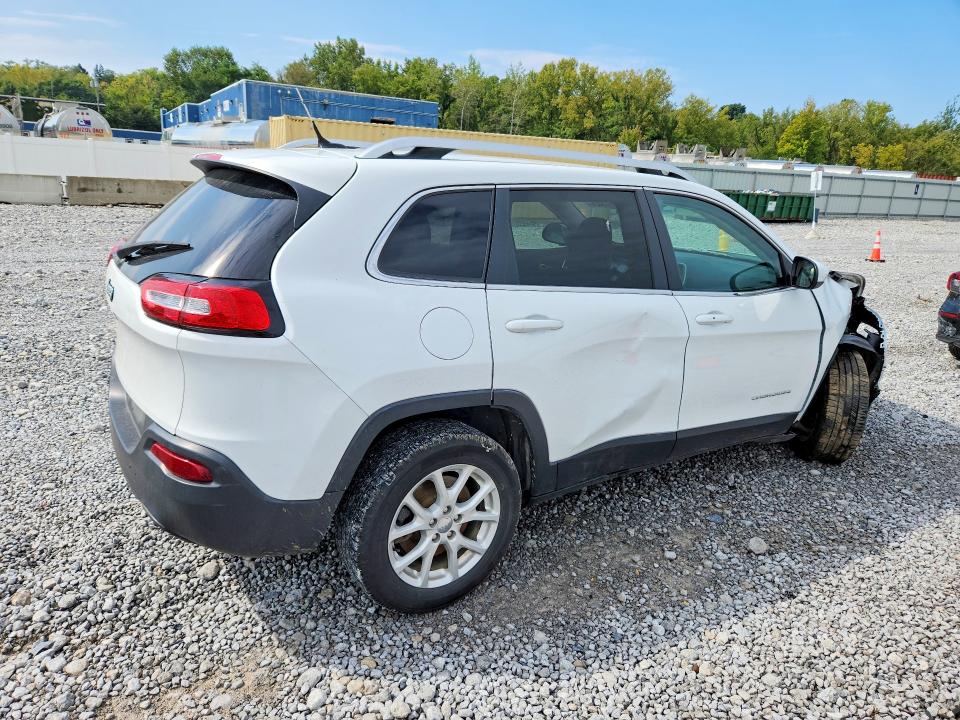 69173426 :رقم المزاد ، 1C4PJLCS6EW117256 vin ، 2014 Jeep Cherokee مزاد بيع
