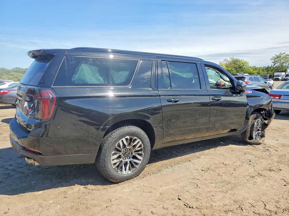2026 Chevrolet Suburban მანქანა იყიდება აუქციონზე, vin: 1GNS6DKD9TR303798, აუქციონის ნომერი: 70418086