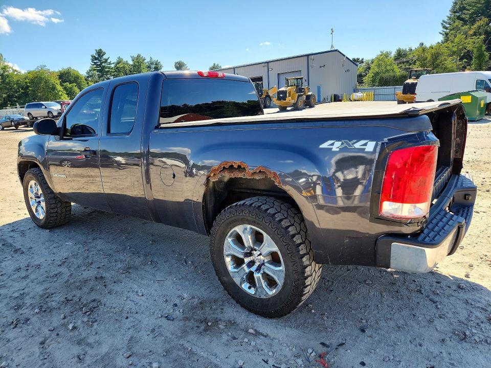68004056 :رقم المزاد ، 1GTR2TEA3BZ115548 vin ، 2011 Gmc Sierra مزاد بيع