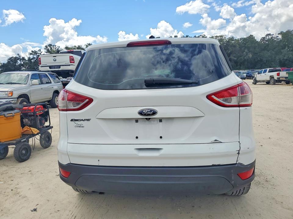 2016 Ford Escape მანქანა იყიდება აუქციონზე, vin: 1FMCU0F72GUB53368, აუქციონის ნომერი: 68291116
