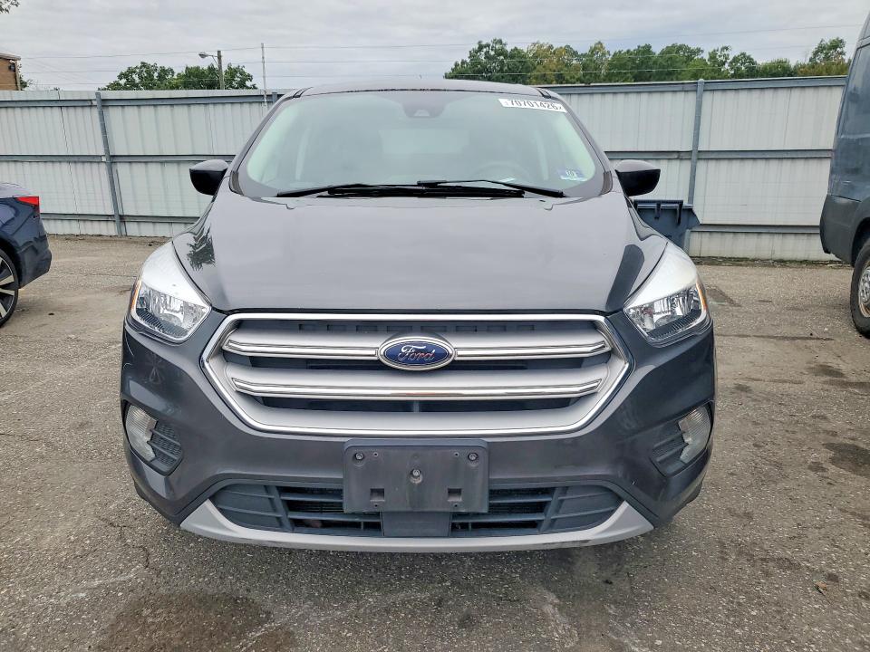 Продажа на аукционе авто 2019 Ford Escape, vin: 1FMCU0GD5KUB11578, номер лота: 70701426