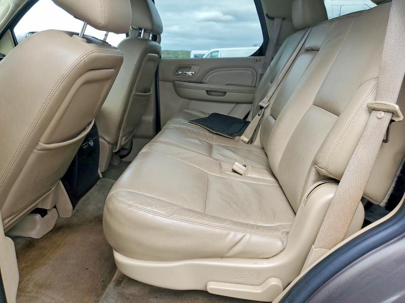 2011 Cadillac Escalade მანქანა იყიდება აუქციონზე, vin: 1GYS4AEF5BR328667, აუქციონის ნომერი: 70841836