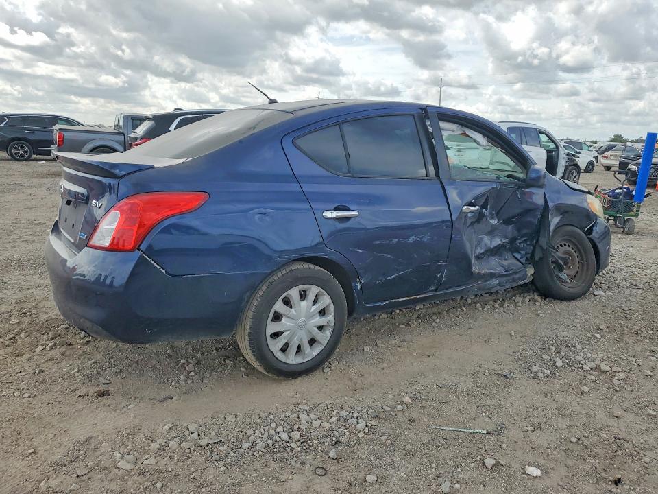Продажа на аукционе авто 2014 Nissan Versa, vin: 3N1CN7AP7EK461430, номер лота: 70855146