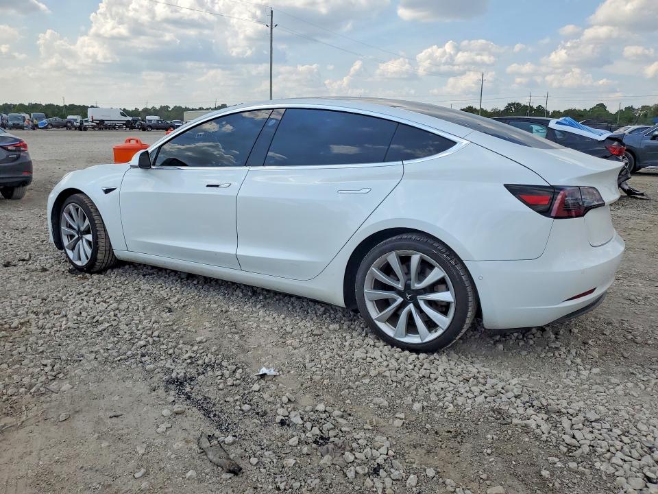 2020 Tesla Model 3 მანქანა იყიდება აუქციონზე, vin: 5YJ3E1EB3LF667357, აუქციონის ნომერი: 70269116