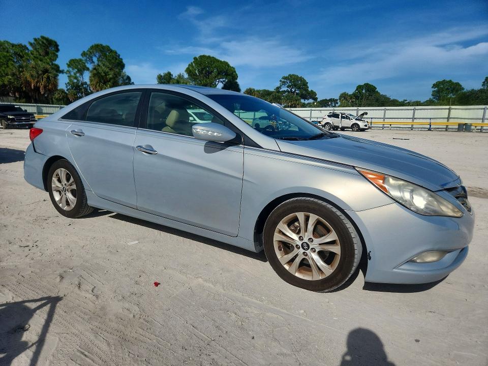 68629506 :رقم المزاد ، 5NPEC4AC7BH286206 vin ، 2011 Hyundai Sonata مزاد بيع