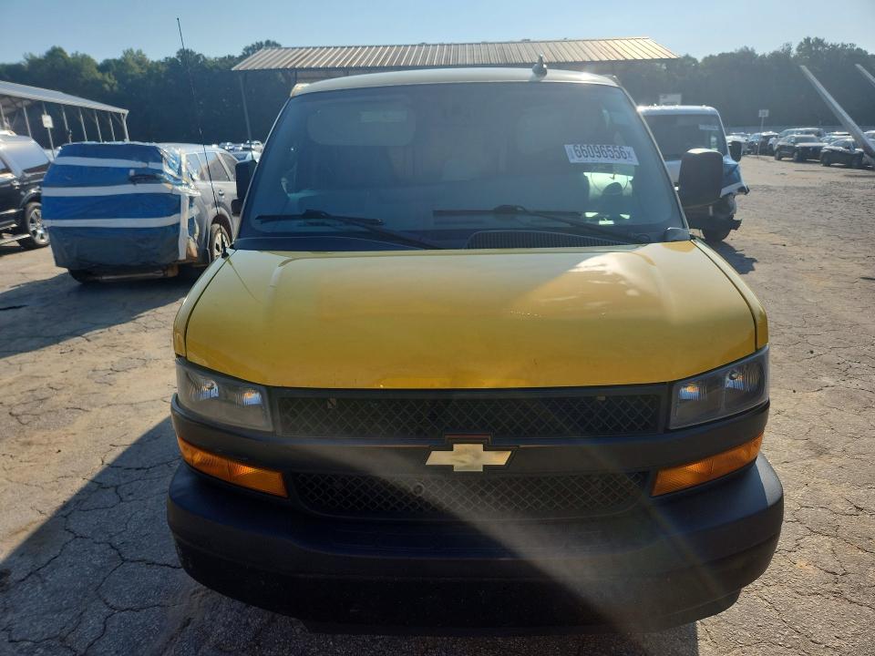 66096556 :رقم المزاد ، 1GCWGAFPXL1226884 vin ، 2020 Chevrolet Express G2500 مزاد بيع