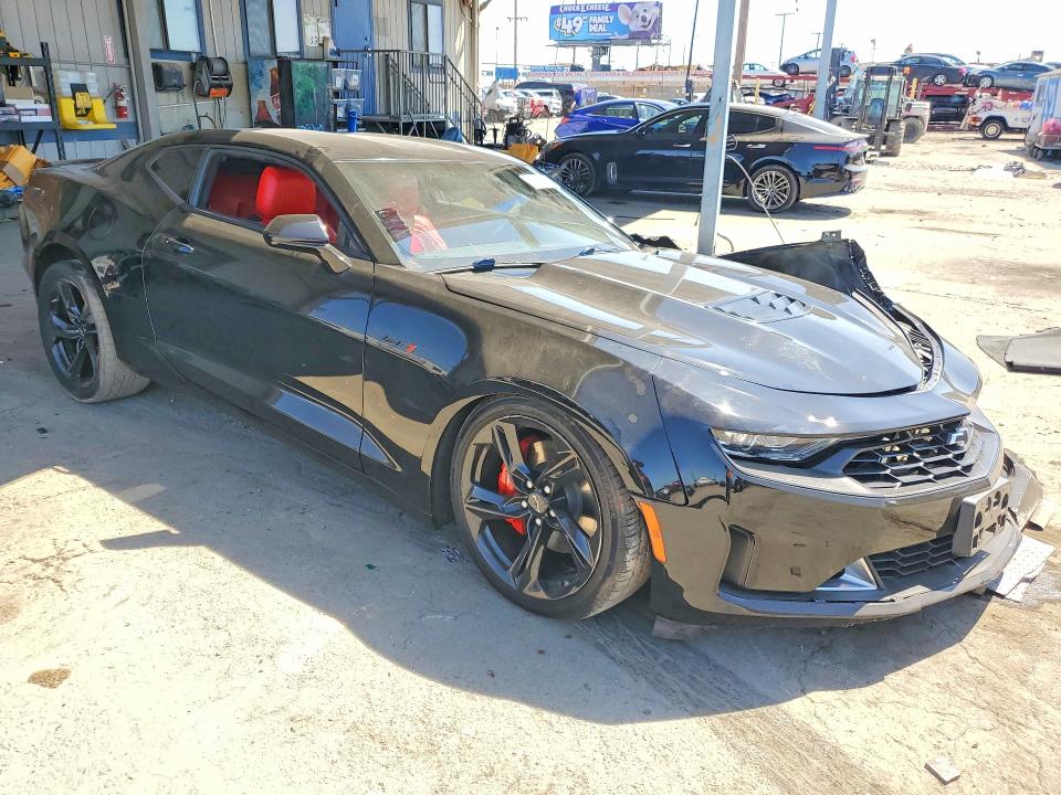 68290816 :رقم المزاد ، 1G1FF1R76M0126683 vin ، 2021 Chevrolet Camaro مزاد بيع
