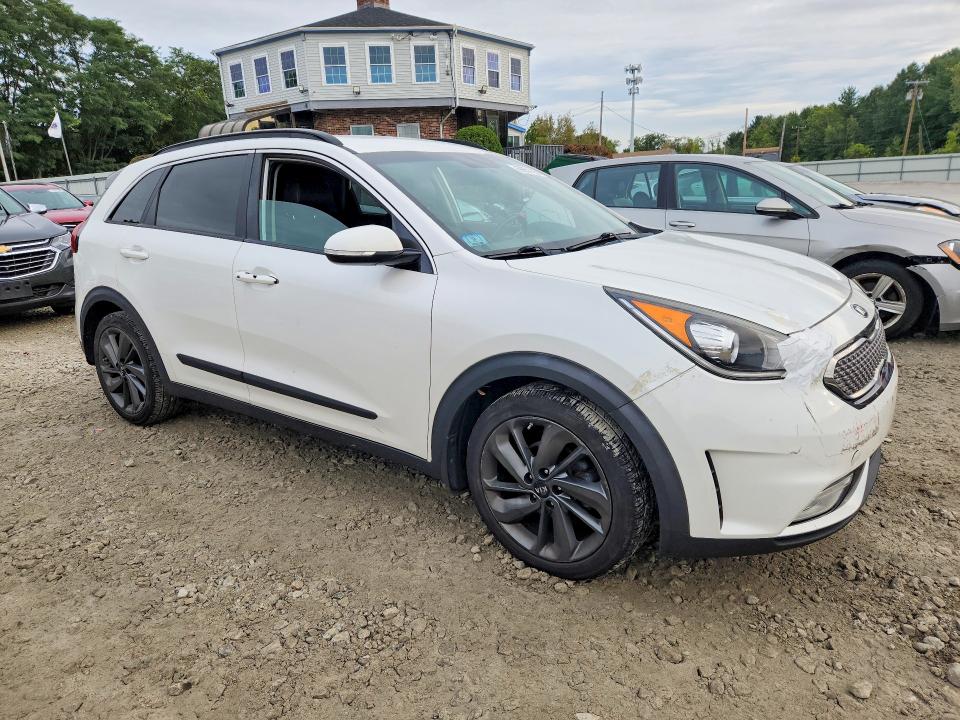 Продаж на аукціоні авто 2017 Kia Niro, vin: KNDCC3LC7H5058875, номер лоту: 69951196