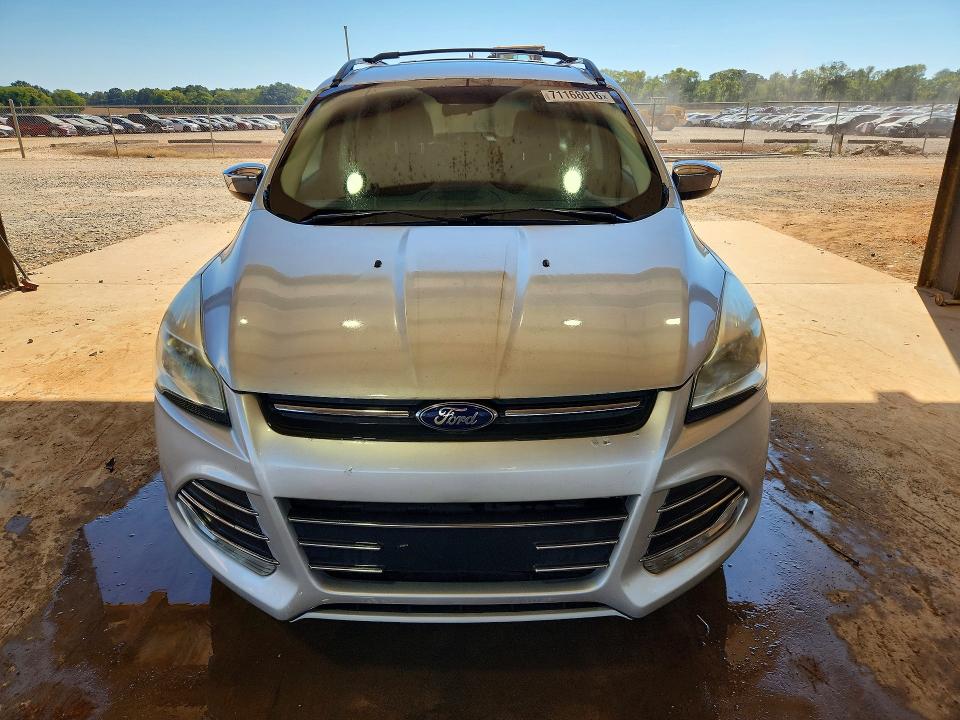 2014 Ford Escape მანქანა იყიდება აუქციონზე, vin: 1FMCU0GX5EUD63555, აუქციონის ნომერი: 71168016