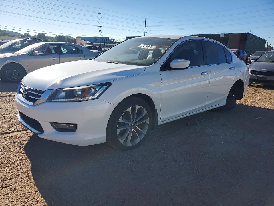 2014 Honda Accord მანქანა იყიდება აუქციონზე, vin: 1HGCR2F59EA281624, აუქციონის ნომერი: 67411446