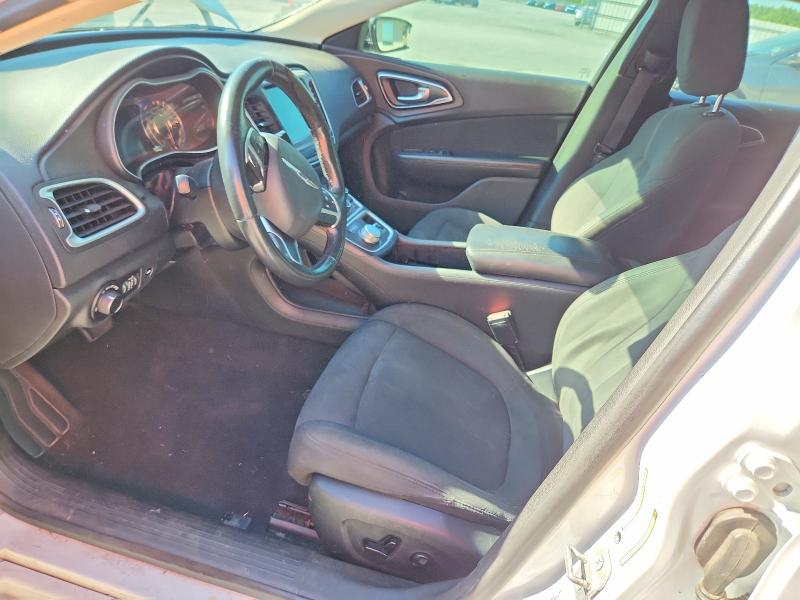 Продаж на аукціоні авто 2015 Chrysler 200, vin: 1C3CCCAB9FN677599, номер лоту: 69616106