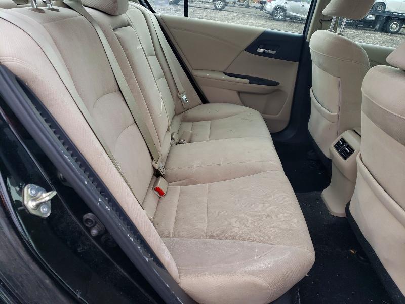 Продажа на аукционе авто 2015 Honda Accord, vin: 1HGCR6F30FA004688, номер лота: 67938986
