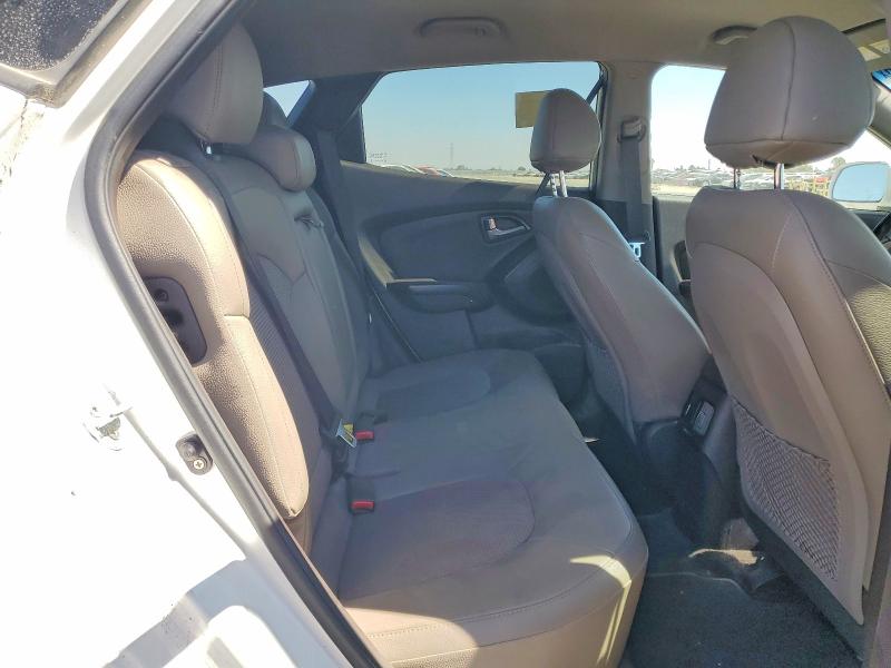 2015 Hyundai Tucson მანქანა იყიდება აუქციონზე, vin: KM8JU3AG5FU054820, აუქციონის ნომერი: 69391166