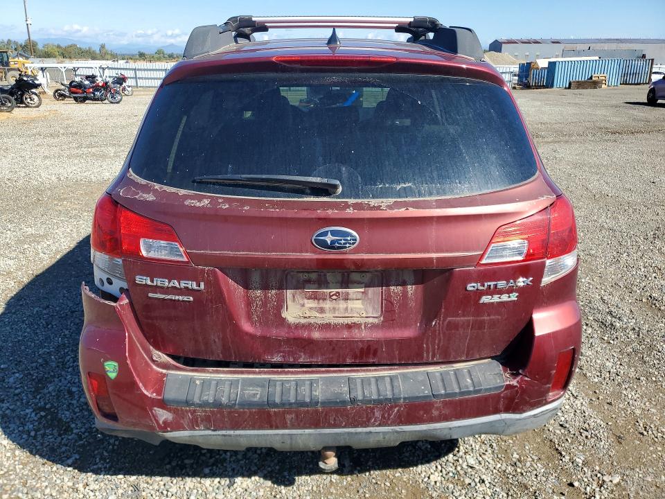 67674446 :رقم المزاد ، 4S4BRBKC4B3413585 vin ، 2011 Subaru Outback مزاد بيع