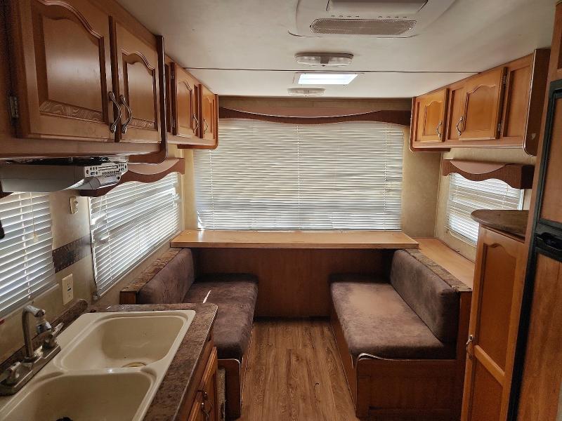 2010 Gulf Stream Recreational Vehicle (rv) მანქანა იყიდება აუქციონზე, vin: 1NL1GTK22A1100879, აუქციონის ნომერი: 71051366