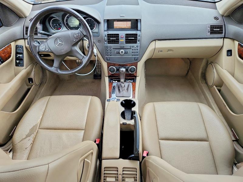 2011 Mercedes-benz C მანქანა იყიდება აუქციონზე, vin: WDDGF8BBXBR144296, აუქციონის ნომერი: 68012806