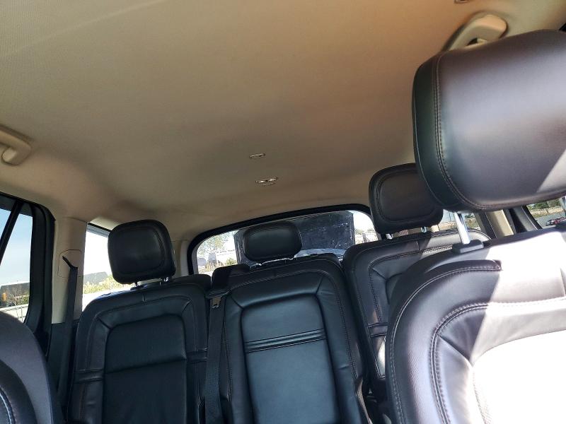 70658886 :رقم المزاد ، 5LM5J7XC8LGL16326 vin ، 2020 Lincoln Aviator مزاد بيع