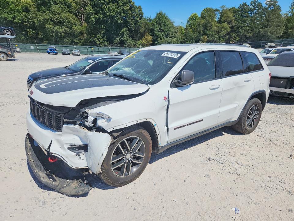 Auction sale of the 2018 Jeep Grand Cherokee, vin: 1C4RJFLG7JC305902, lot number: 68036896