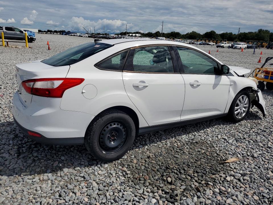 2012 Ford Focus მანქანა იყიდება აუქციონზე, vin: 1FAHP3F26CL240624, აუქციონის ნომერი: 68155316