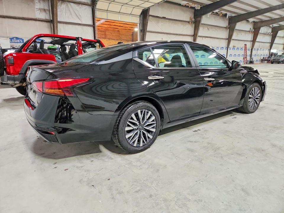 2025 Nissan Altima მანქანა იყიდება აუქციონზე, vin: 1N4BL4DV5SN376640, აუქციონის ნომერი: 70278806