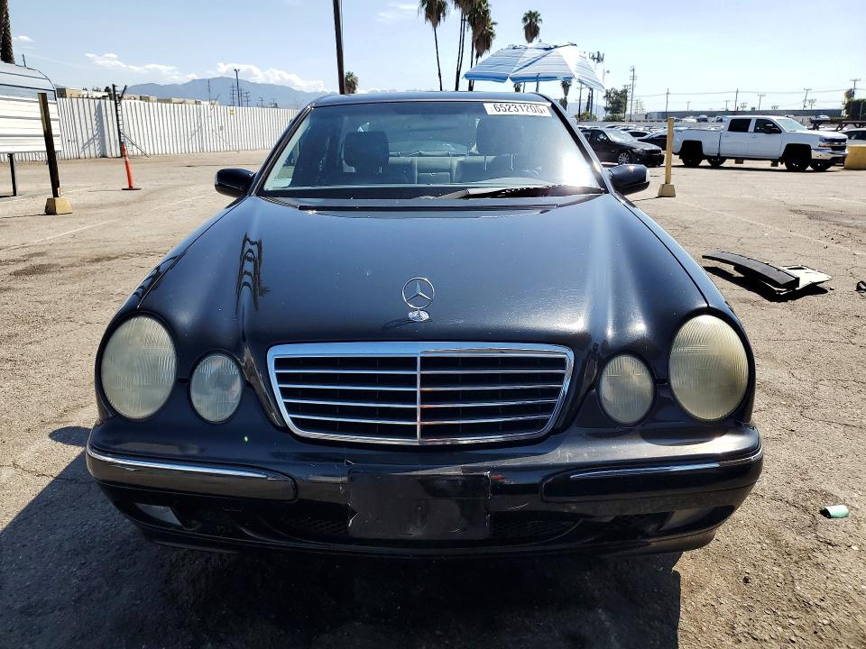 65231206 :رقم المزاد ، WDBJF65G1YA966874 vin ، 2000 Mercedes-benz E مزاد بيع