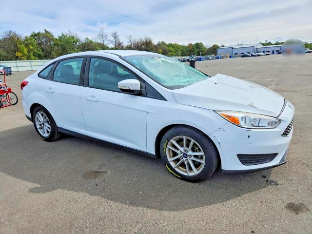 69946746 :رقم المزاد ، 1FADP3F20GL215142 vin ، 2016 Ford Focus مزاد بيع