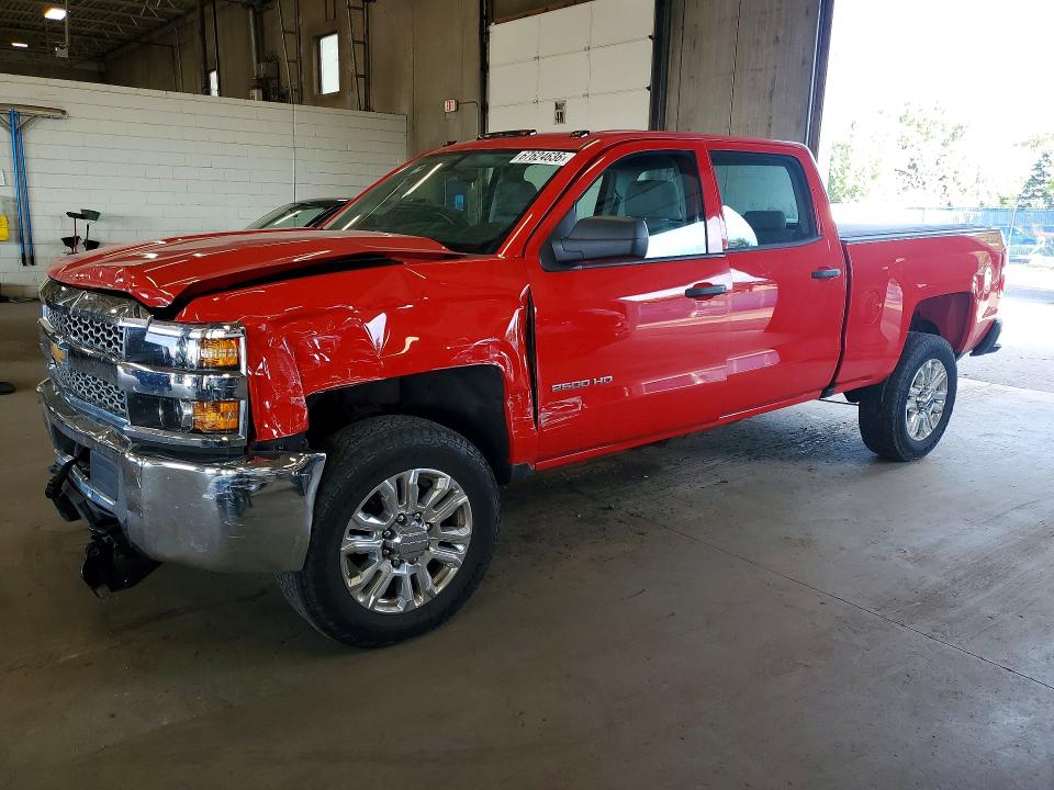 67624636 :رقم المزاد ، 1GC1KREG6KF249783 vin ، 2019 Chevrolet Silverado مزاد بيع