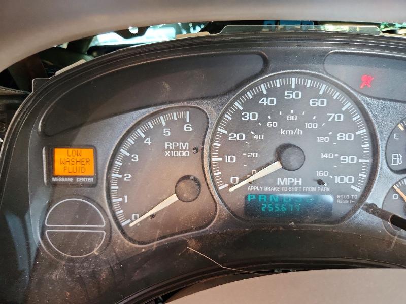 Продаж на аукціоні авто 2000 Chevrolet Silverado, vin: 1GCEK14T8YZ333094, номер лоту: 67870426