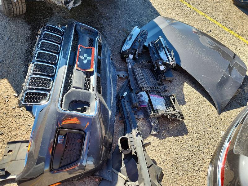 2022 Jeep Grand Cherokee მანქანა იყიდება აუქციონზე, vin: 1C4RJHDG4N8547226, აუქციონის ნომერი: 68240556