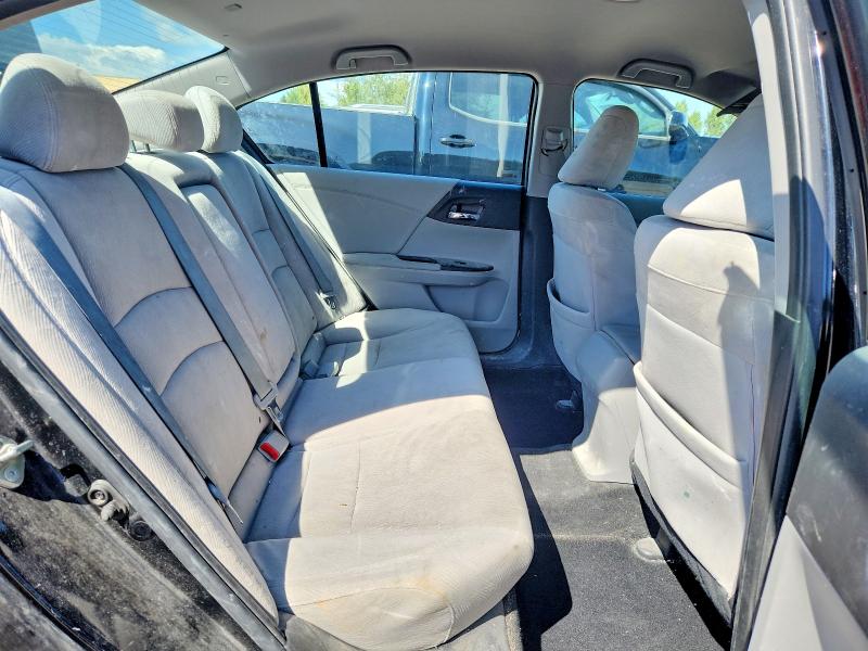 68699086 :رقم المزاد ، 1HGCR2F36FA804579 vin ، 2015 Honda Accord مزاد بيع