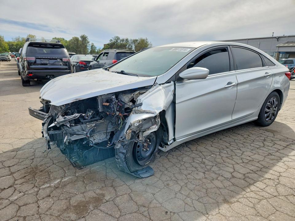 69913816 :رقم المزاد ، 5NPEB4AC5BH269178 vin ، 2011 Hyundai Sonata مزاد بيع
