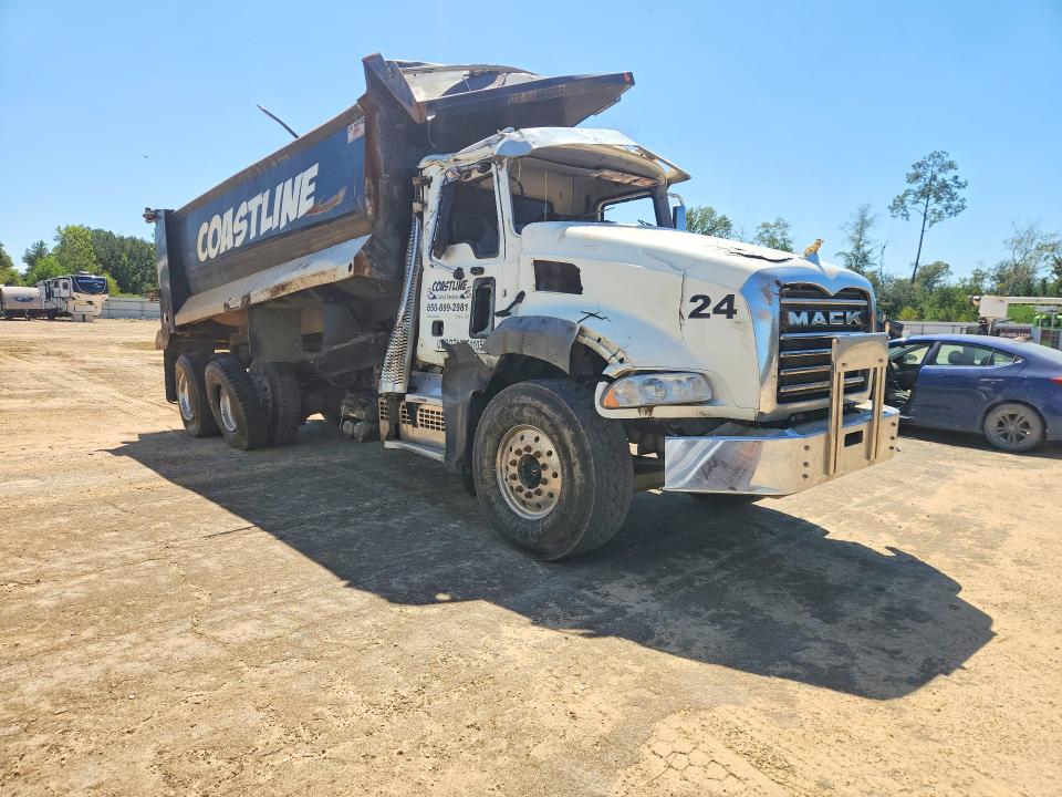Продаж на аукціоні авто 2023 Mack Granite, vin: 1M2GR2GC4PM033503, номер лоту: 67260186