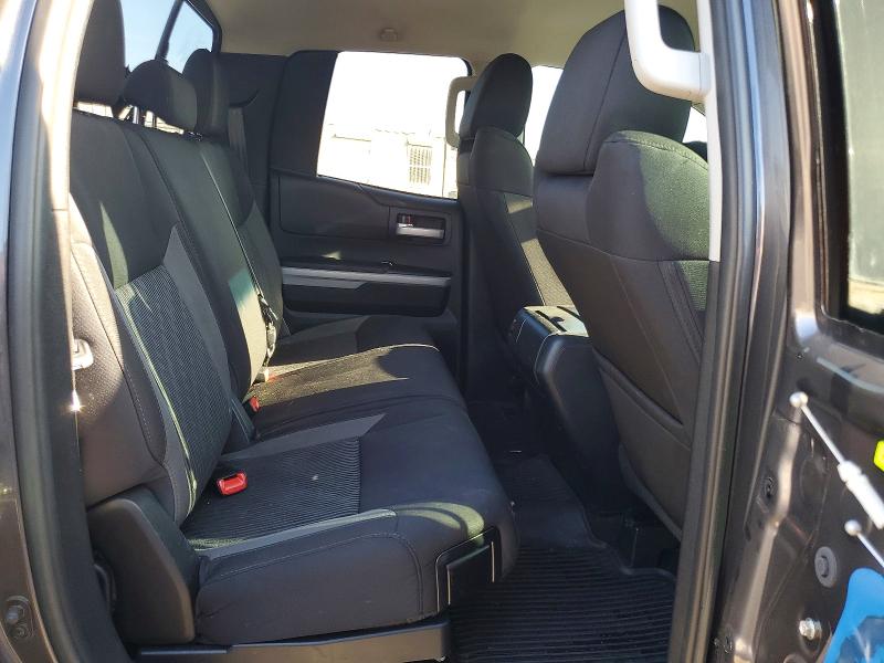 67859356 :رقم المزاد ، 5TFUW5F15GX573121 vin ، 2016 Toyota Tundra مزاد بيع