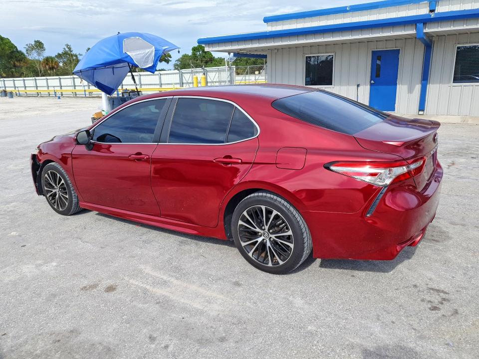 Продажа на аукционе авто 2018 Toyota Camry, vin: 4T1B11HK5JU640440, номер лота: 67453676