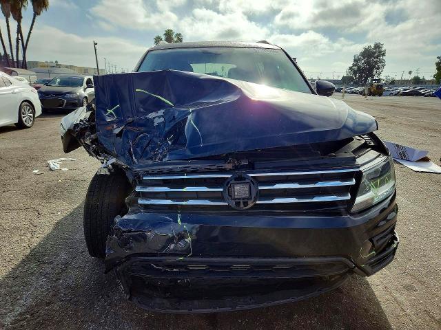 Продажа на аукционе авто 2021 Volkswagen Tiguan, vin: 3VV3B7AX9MM013622, номер лота: 67196996