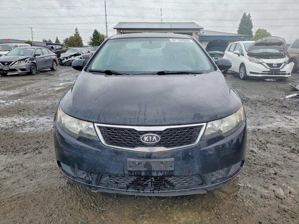 2012 Kia Forte მანქანა იყიდება აუქციონზე, vin: KNAFU4A25C5578153, აუქციონის ნომერი: 67709056