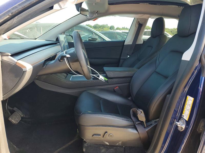 68912596 :رقم المزاد ، 5YJYGDEE0MF129647 vin ، 2021 Tesla Model Y مزاد بيع