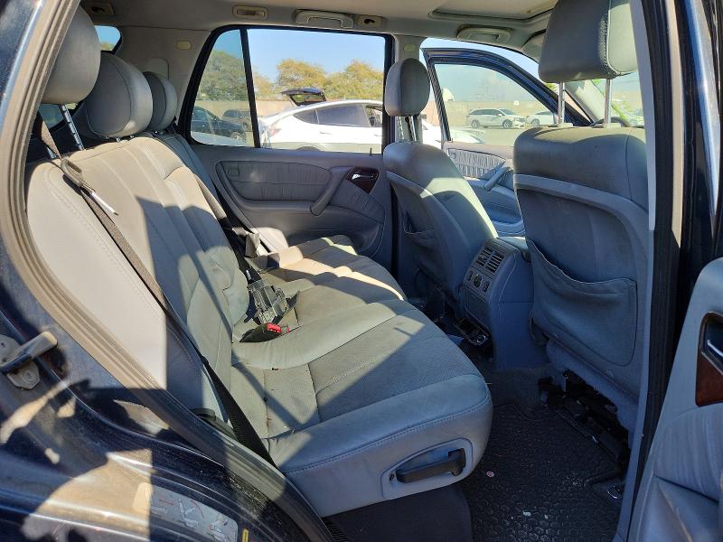 68339366 :رقم المزاد ، 4JGAB54E22A361157 vin ، 2002 Mercedes-benz Ml مزاد بيع