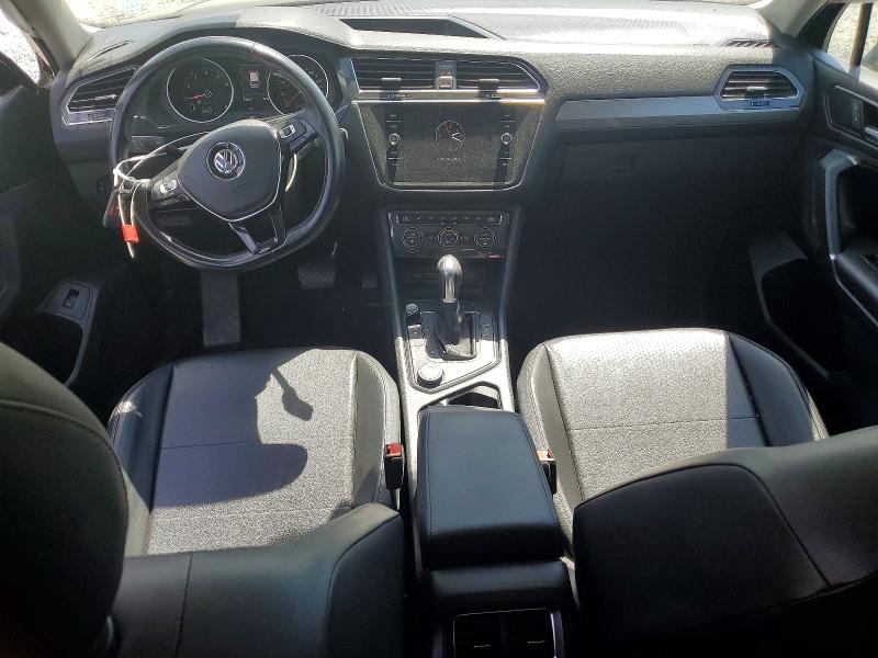 68642166 :رقم المزاد ، 3VV2B7AX2JM029698 vin ، 2018 Volkswagen Tiguan مزاد بيع