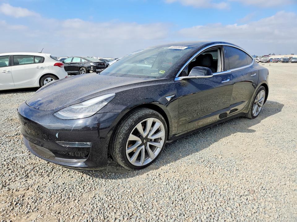 Продаж на аукціоні авто 2018 Tesla Model 3, vin: 5YJ3E1EA8JF071214, номер лоту: 68969666