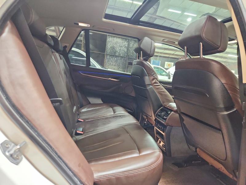 66560916 :رقم المزاد ، 5UXKT0C58G0F74560 vin ، 2016 Bmw X5 مزاد بيع