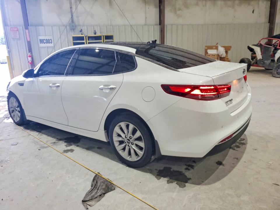 Aukcja sprzedaży 2018 Kia Optima, vin: 5XXGT4L31JG242153, numer aukcji: 68040616