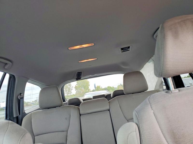 Продаж на аукціоні авто 2018 Honda Pilot, vin: 5FNYF6H30JB071558, номер лоту: 69940926