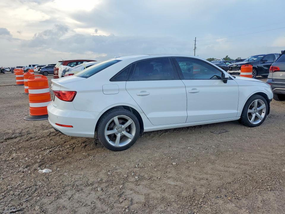 68857996 :رقم المزاد ، WAUA7GFF2G1012978 vin ، 2016 Audi A3 مزاد بيع