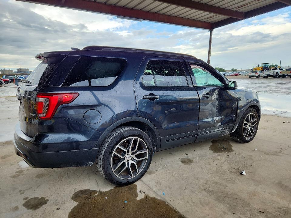 Продажа на аукционе авто 2017 Ford Explorer, vin: 1FM5K8GT7HGD73095, номер лота: 67884906