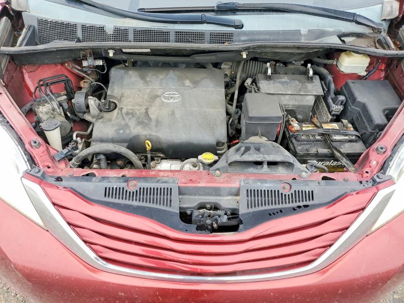 Продажа на аукционе авто 2015 Toyota Sienna, vin: 5TDKK3DCXFS574880, номер лота: 69489226