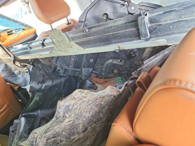 68775646 :رقم المزاد ، 4T1DA1AB4NU013382 vin ، 2022 Toyota Avalon مزاد بيع