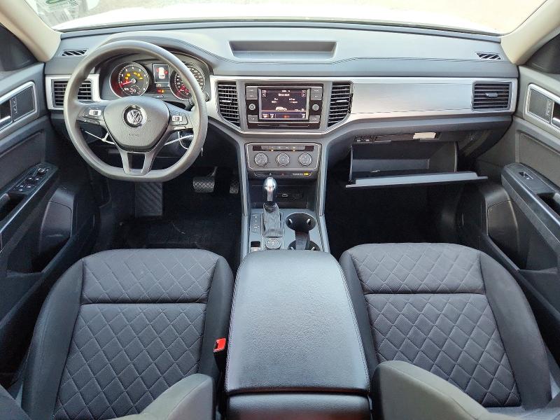 Продажа на аукционе авто 2018 Volkswagen Atlas, vin: 1V2GR2CA8JC516528, номер лота: 69251486